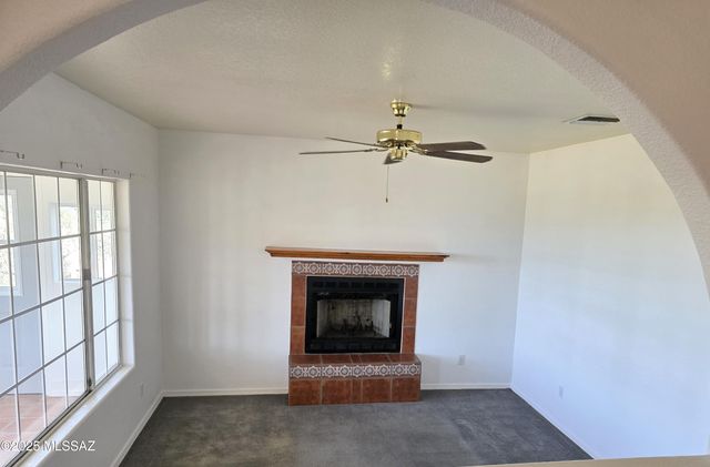 428 Via Encino, Rio Rico, AZ 85648