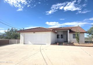 428 Via Encino, Rio Rico, AZ 85648