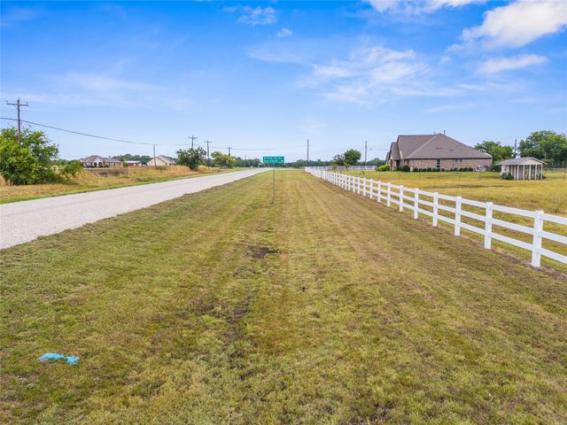 TBD Fm 2729, Van Alstyne, TX 75495