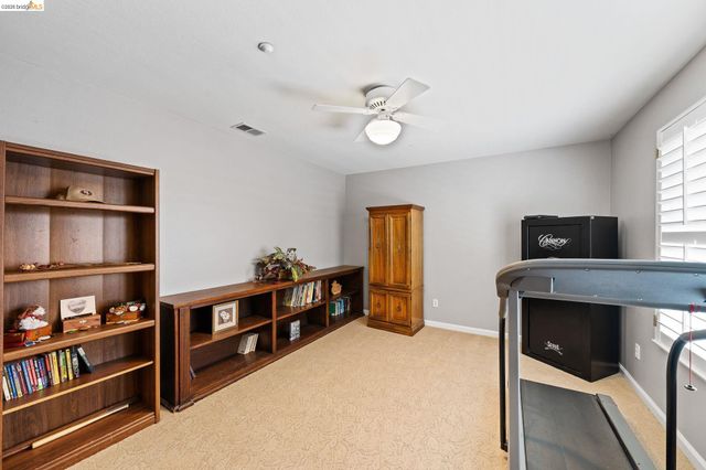 1060 Cambrian Pl, Brentwood, CA 94513