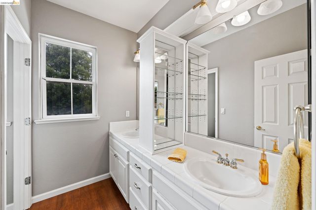 1060 Cambrian Pl, Brentwood, CA 94513