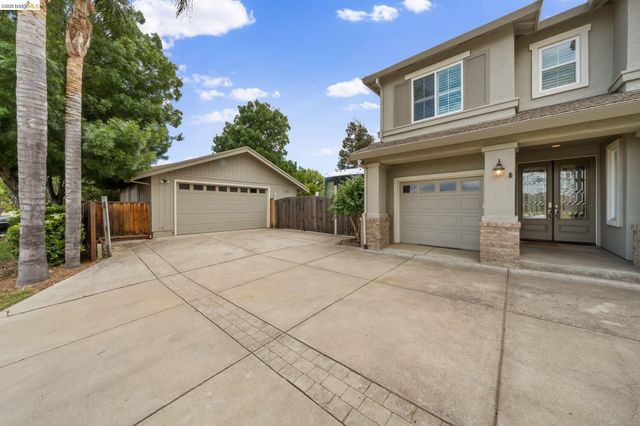 1060 Cambrian Pl, Brentwood, CA 94513