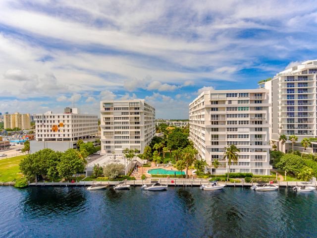 1160 N Federal Highway 1121, Fort Lauderdale, FL 33304
