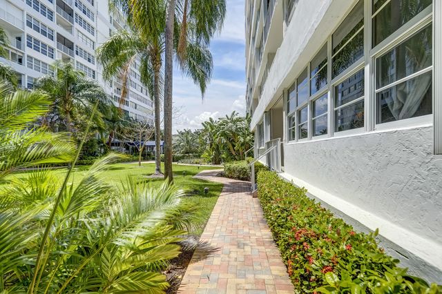 1160 N Federal Highway 1121, Fort Lauderdale, FL 33304