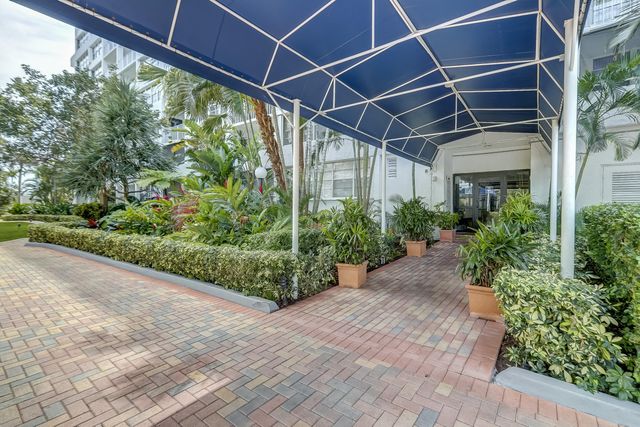 1160 N Federal Highway 1121, Fort Lauderdale, FL 33304