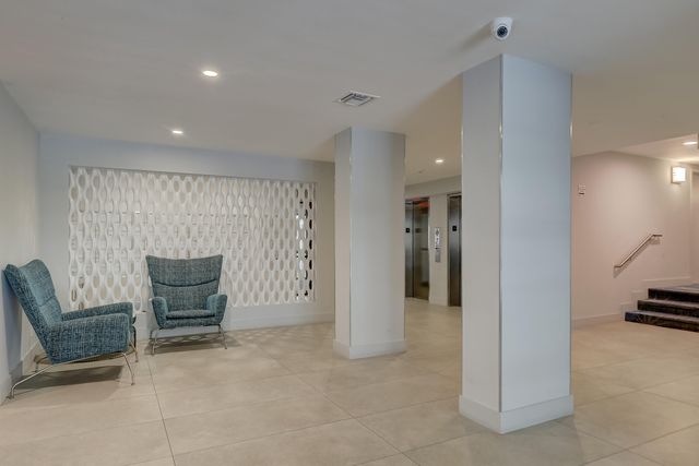 1160 N Federal Highway 1121, Fort Lauderdale, FL 33304