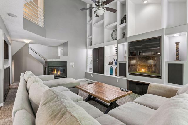 7442 Cahill Road, Edina, MN 55439