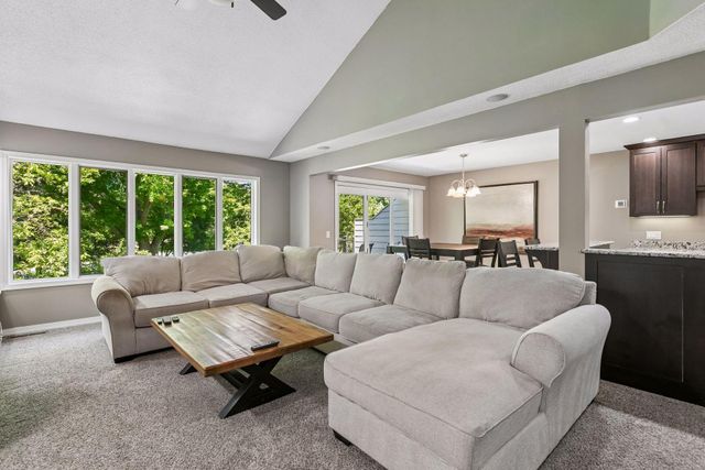 7442 Cahill Road, Edina, MN 55439