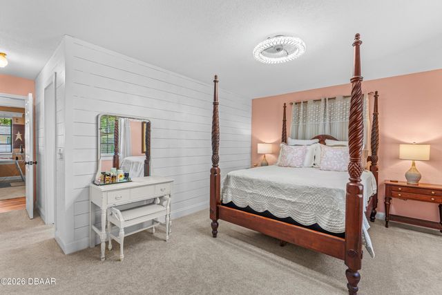 922 Mill Road Lane, Port Orange, FL 32127