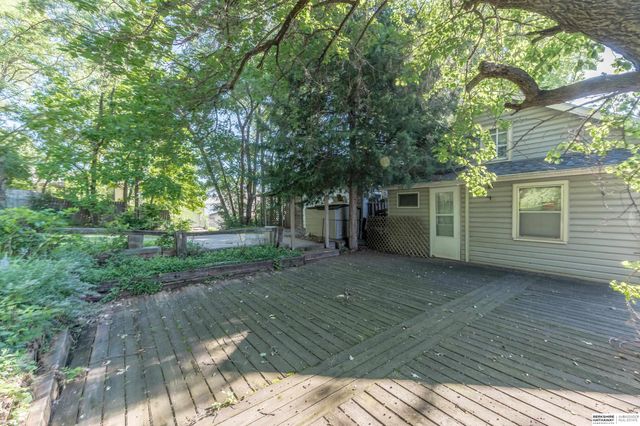 1940 S 13th Street, Omaha, NE 68108