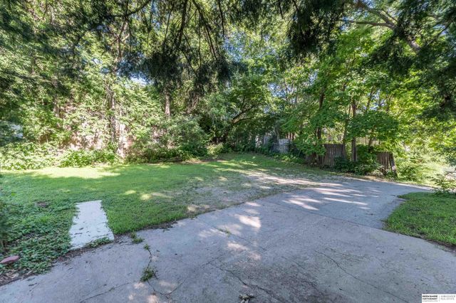 1940 S 13th Street, Omaha, NE 68108