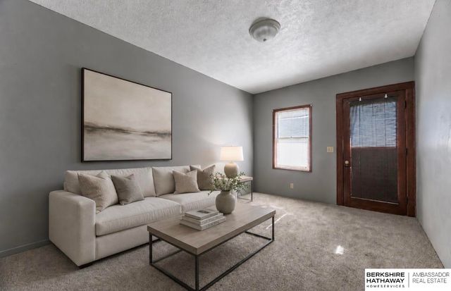 1940 S 13th Street, Omaha, NE 68108