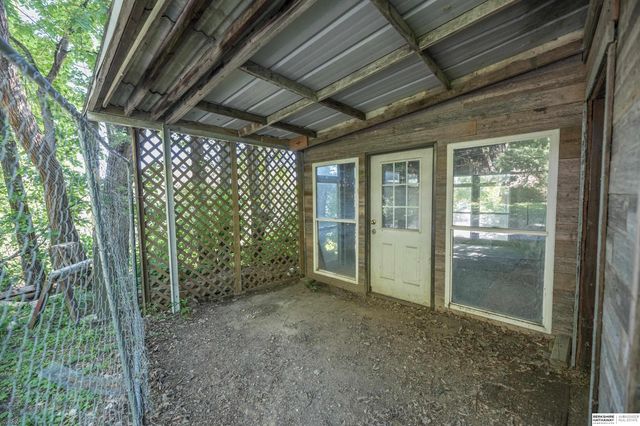 1940 S 13th Street, Omaha, NE 68108