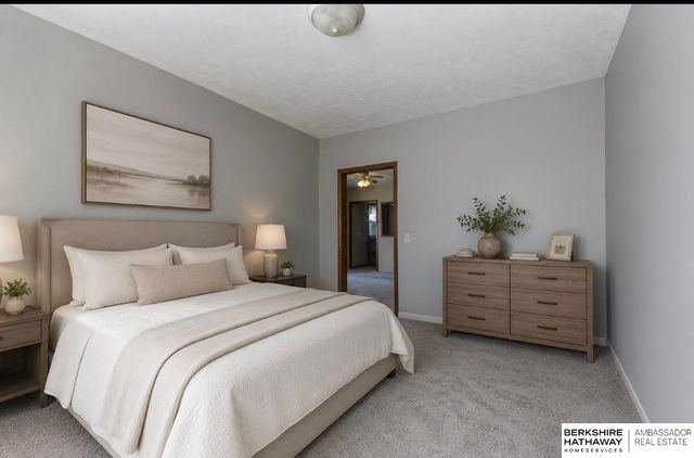 1940 S 13th Street, Omaha, NE 68108