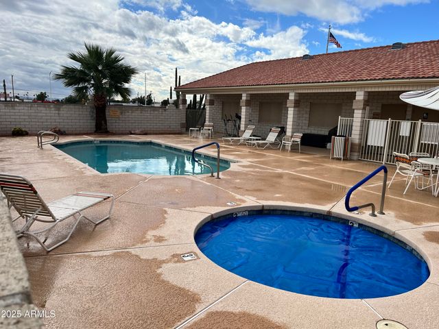 9822 E MAIN Street 21, Mesa, AZ 85207