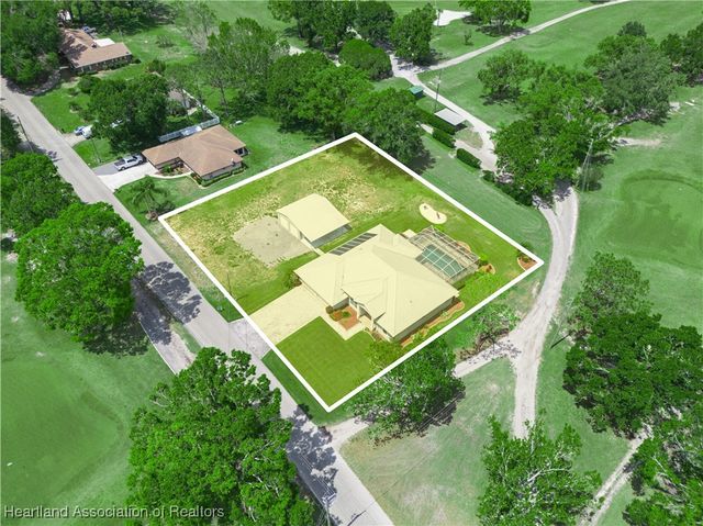 897 Entrance Road, Avon Park, FL 33825