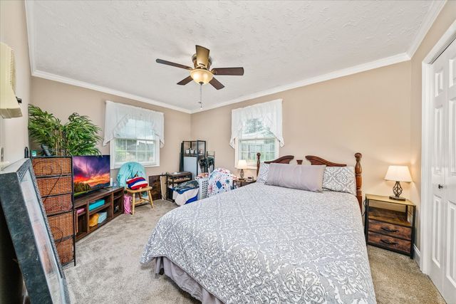 221 Magnolia Rd, Sparta, TN 38583