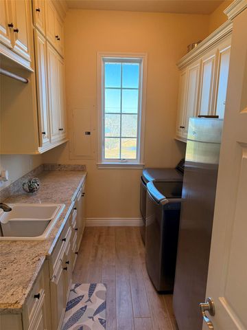 235 Tuna Run Road, Freeport, TX 77541