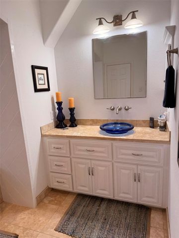 235 Tuna Run Road, Freeport, TX 77541