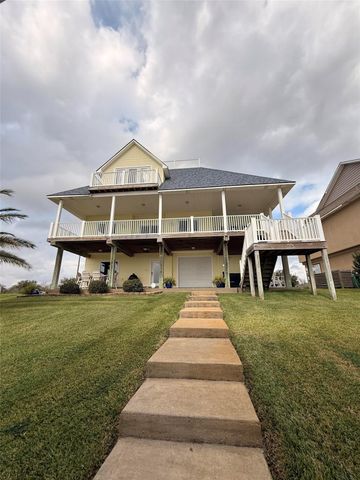 235 Tuna Run Road, Freeport, TX 77541