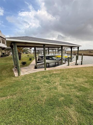 235 Tuna Run Road, Freeport, TX 77541
