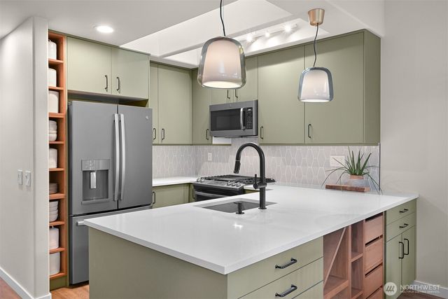 1818 Rosewood Lane, Bellingham, WA 98225