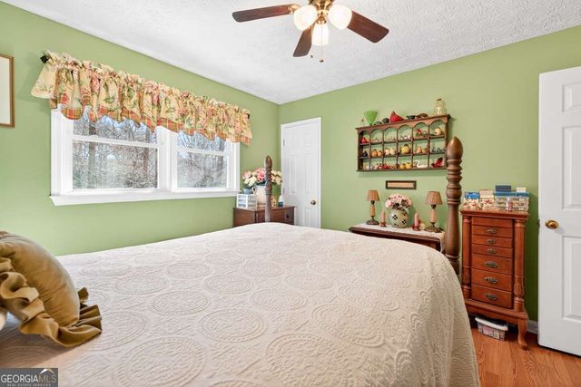 2539 Forestdale Drive, Dacula, GA 30019