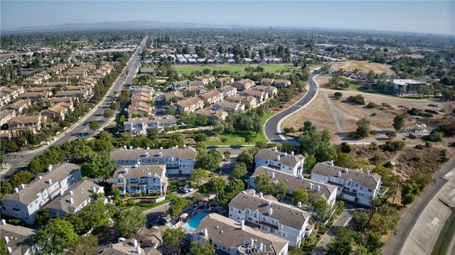 3439 E Salisbury Circle F, Orange, CA 92869