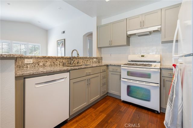 3439 E Salisbury Circle F, Orange, CA 92869