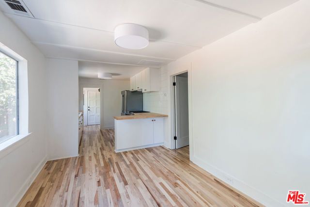 4013 SUNSET Drive, Los Angeles, CA 90027