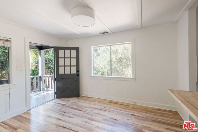 4013 SUNSET Drive, Los Angeles, CA 90027