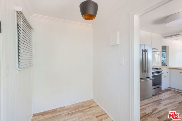 4013 SUNSET Drive, Los Angeles, CA 90027