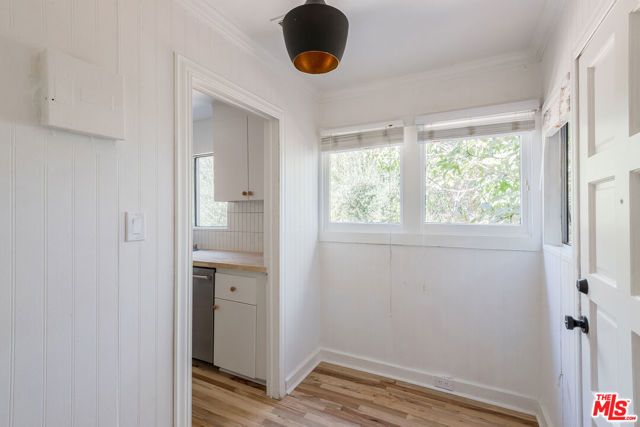 4013 SUNSET Drive, Los Angeles, CA 90027