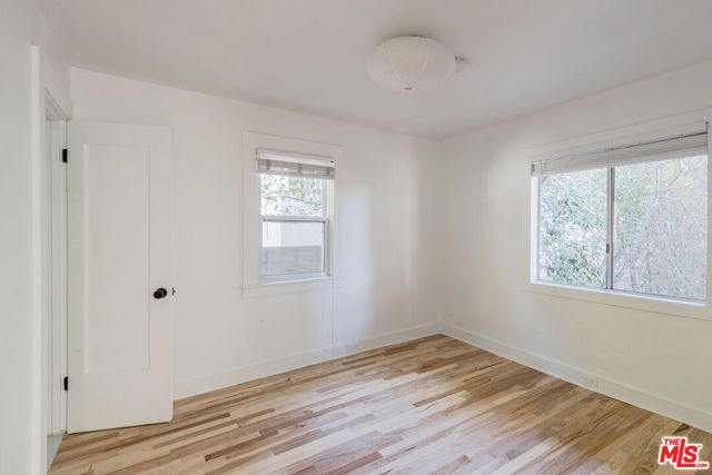 4013 SUNSET Drive, Los Angeles, CA 90027