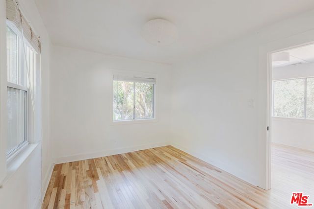 4013 SUNSET Drive, Los Angeles, CA 90027