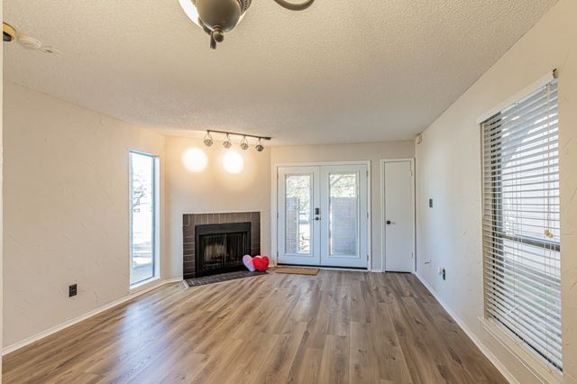 2312 Balsam Drive A103, Arlington, TX 76006