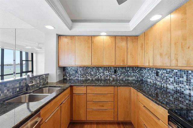 770 S PALM AVENUE 1501, Sarasota, FL 34236