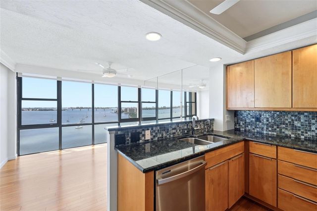770 S PALM AVENUE 1501, Sarasota, FL 34236