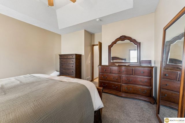 4004 N 154 Avenue, Omaha, NE 68116