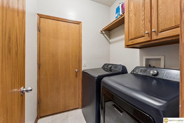 4004 N 154 Avenue, Omaha, NE 68116