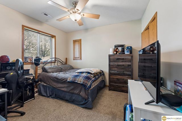 4004 N 154 Avenue, Omaha, NE 68116