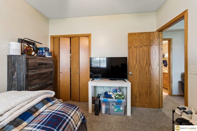 4004 N 154 Avenue, Omaha, NE 68116