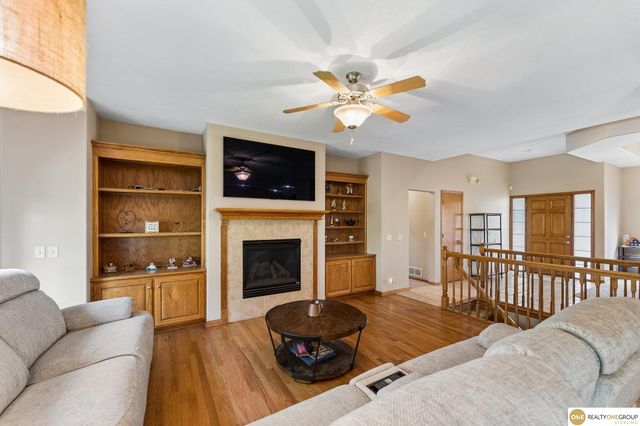 4004 N 154 Avenue, Omaha, NE 68116