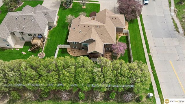 4004 N 154 Avenue, Omaha, NE 68116