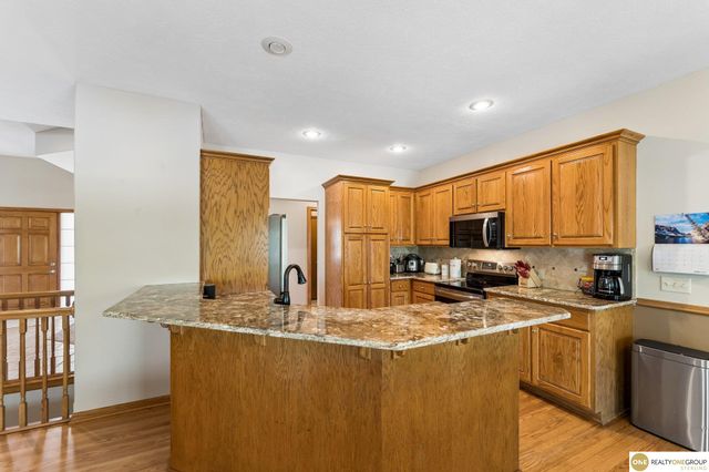 4004 N 154 Avenue, Omaha, NE 68116