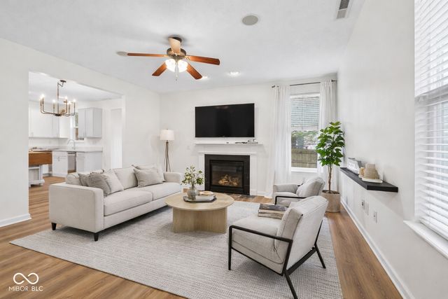 10673 Brighton Knoll Parkway S, Noblesville, IN 46060