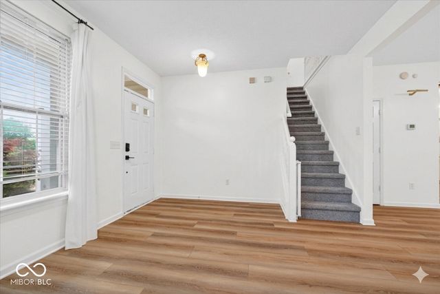 10673 Brighton Knoll Parkway S, Noblesville, IN 46060