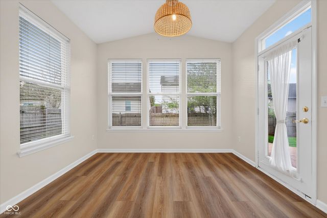 10673 Brighton Knoll Parkway S, Noblesville, IN 46060