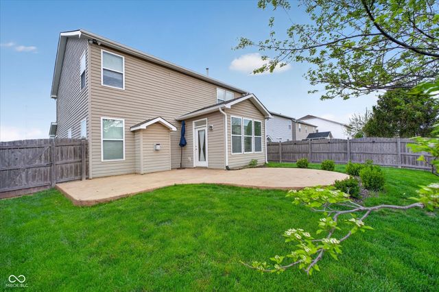 10673 Brighton Knoll Parkway S, Noblesville, IN 46060