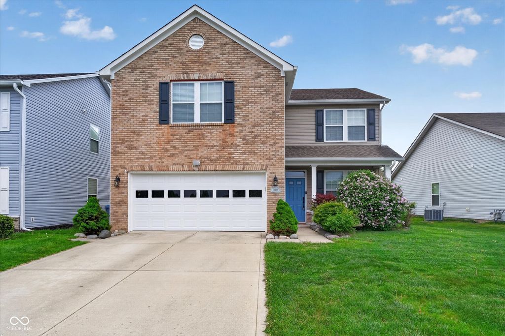 10673 Brighton Knoll Parkway S, Noblesville, IN 46060